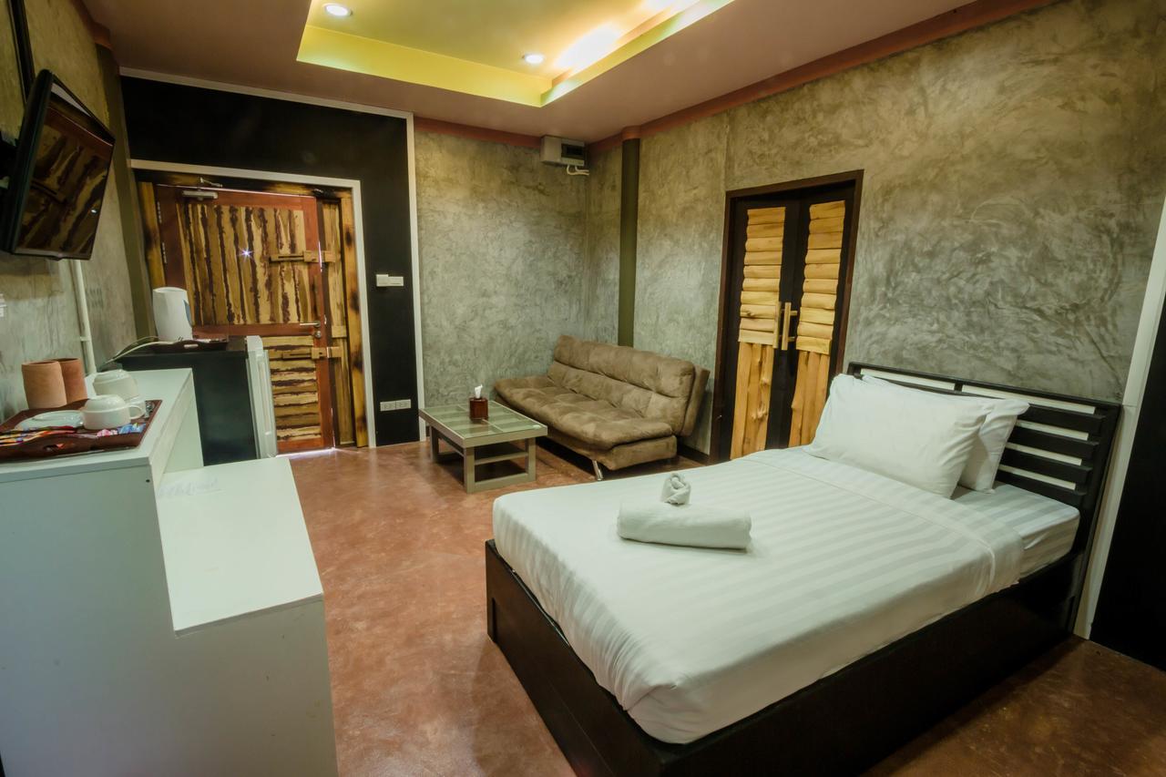 The Riverpool Resort And Spa Kanchanaburi Exterior foto
