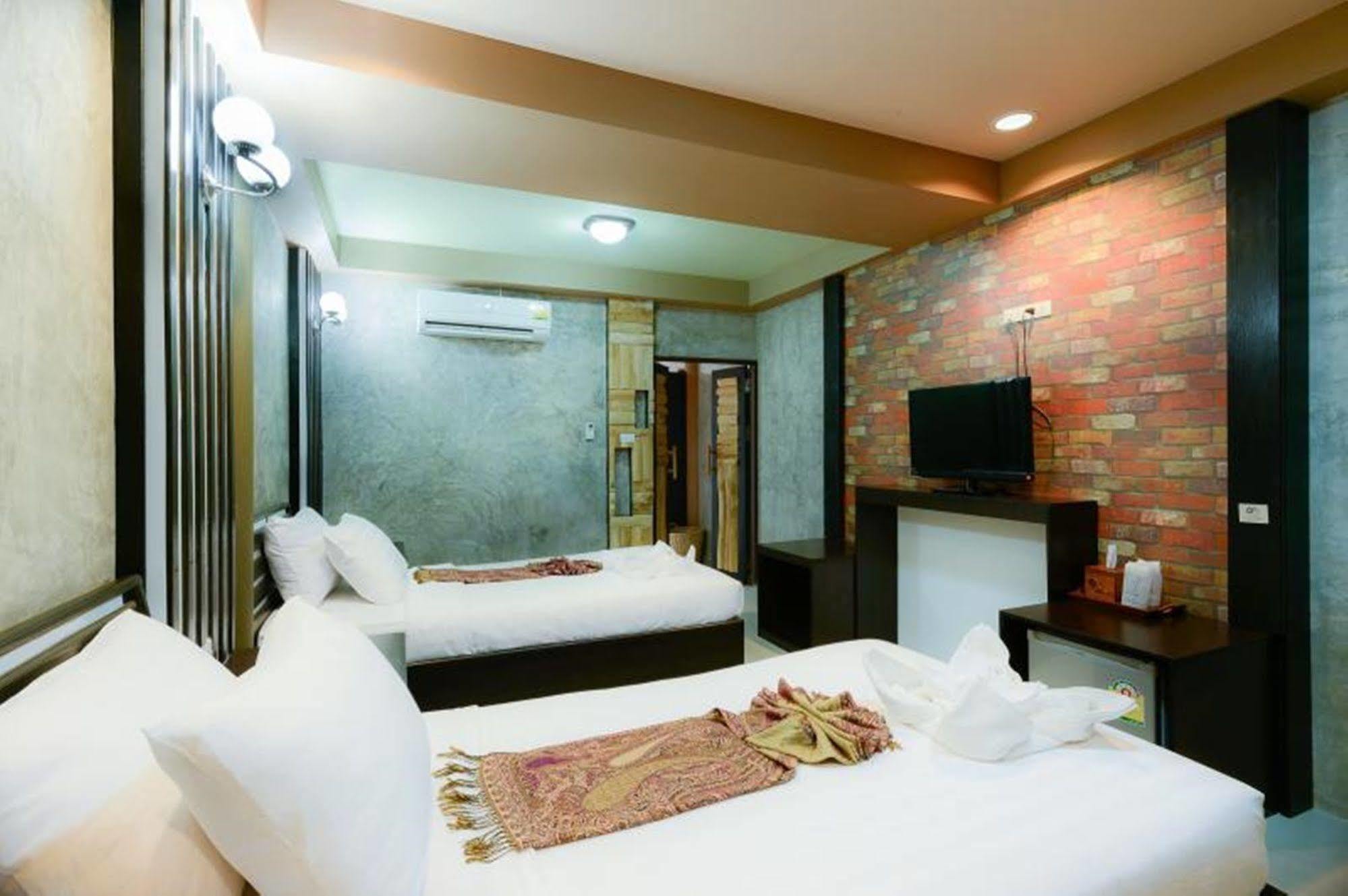 The Riverpool Resort And Spa Kanchanaburi Exterior foto