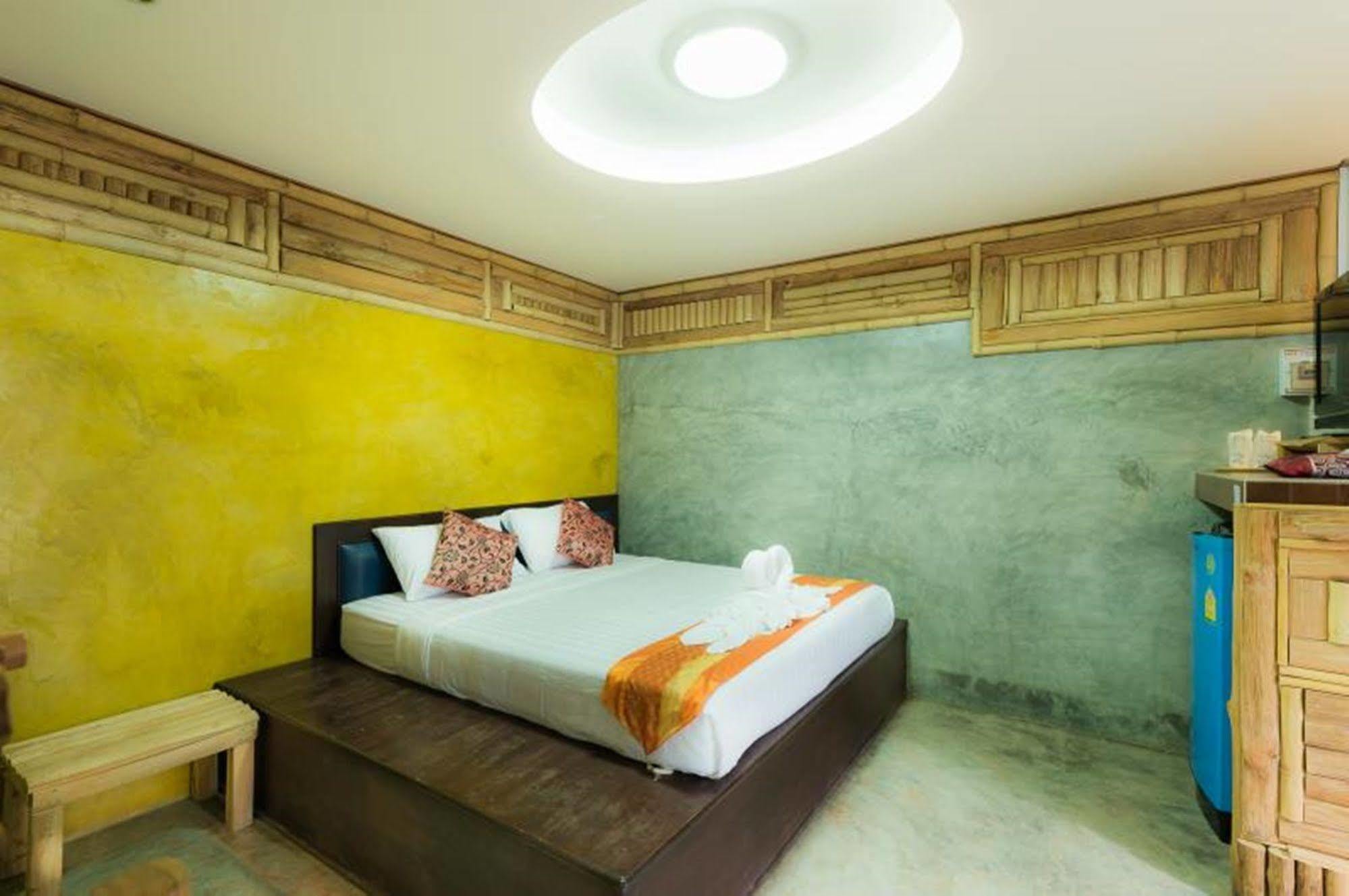 The Riverpool Resort And Spa Kanchanaburi Exterior foto